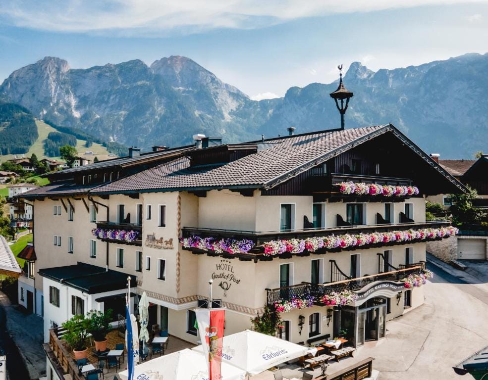 Hotel Post Abtenau — 1