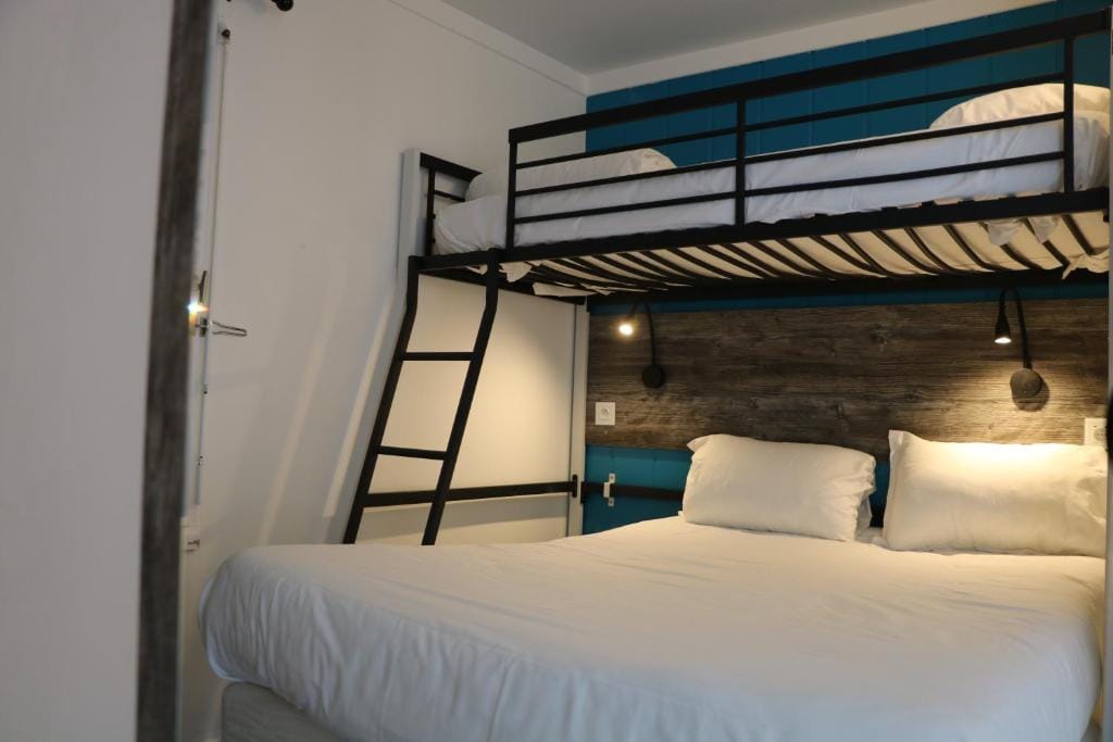 Fasthotel Albertville — 2