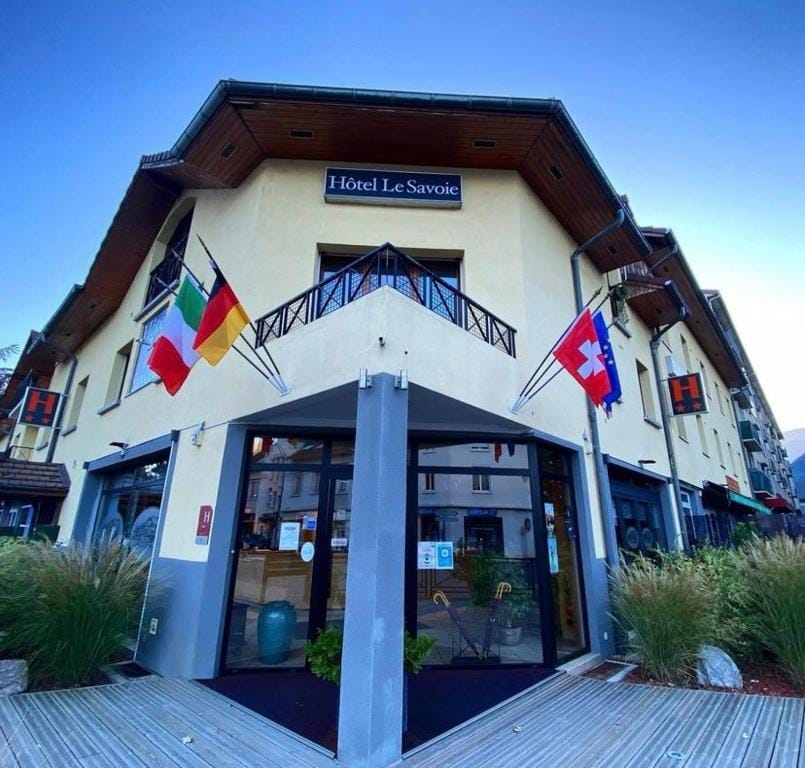 Hôtel Le Savoie — 1