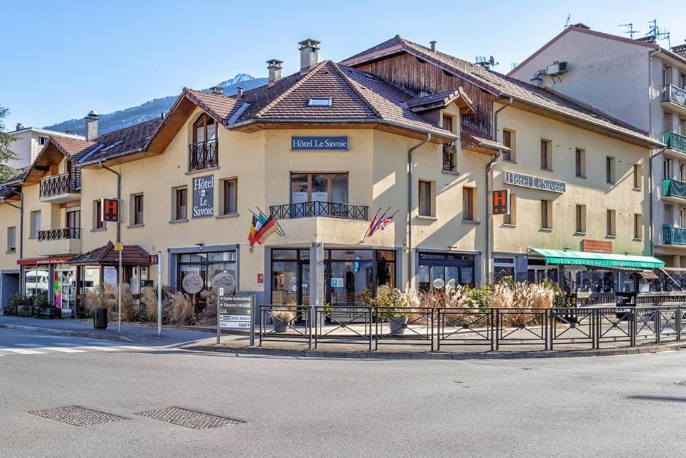 Hôtel Le Savoie — 4