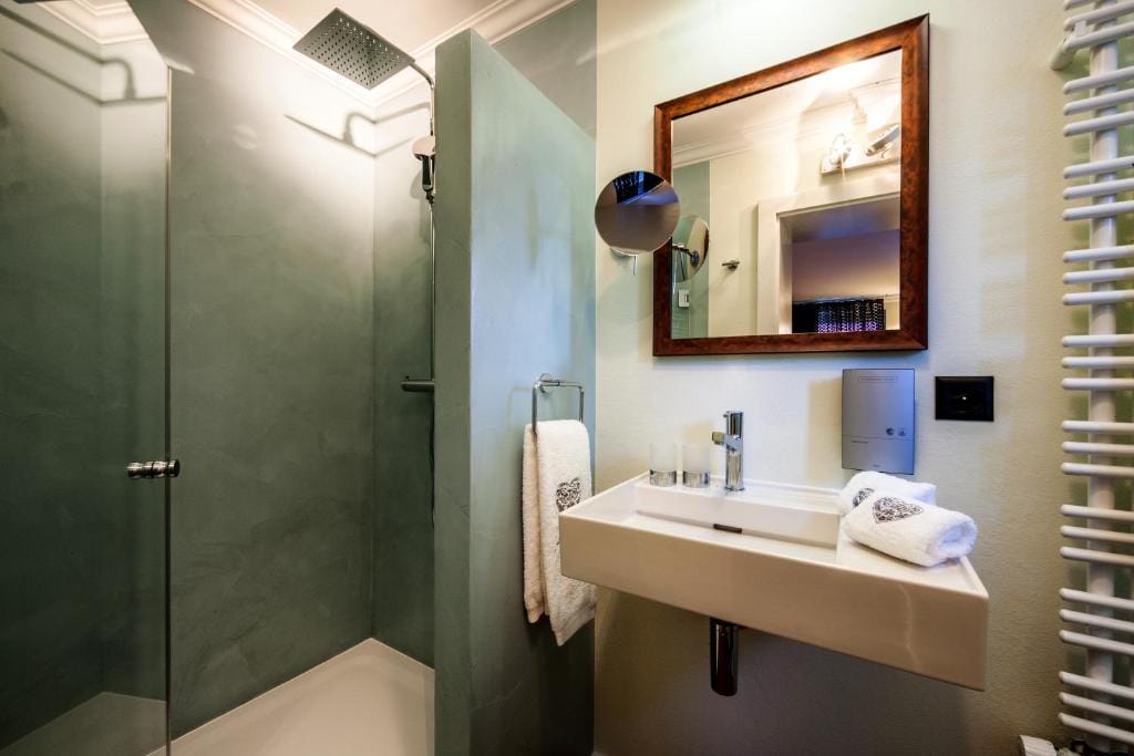 Home Hotel Arosa — 5