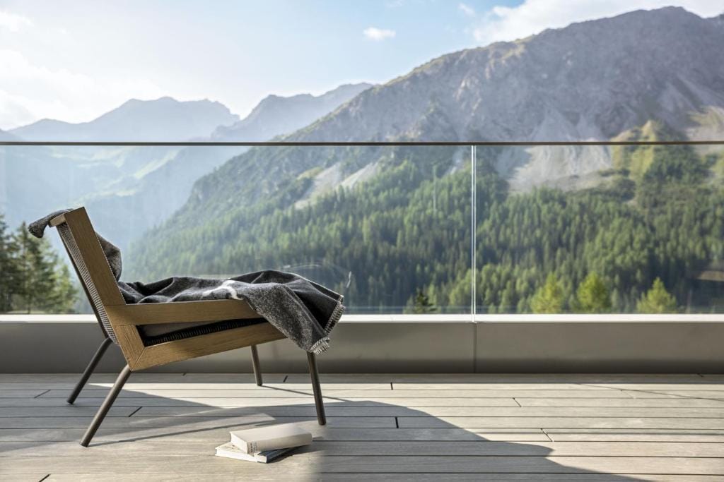 Tschuggen Grand Hotel - The Leading Hotels of the World — 2