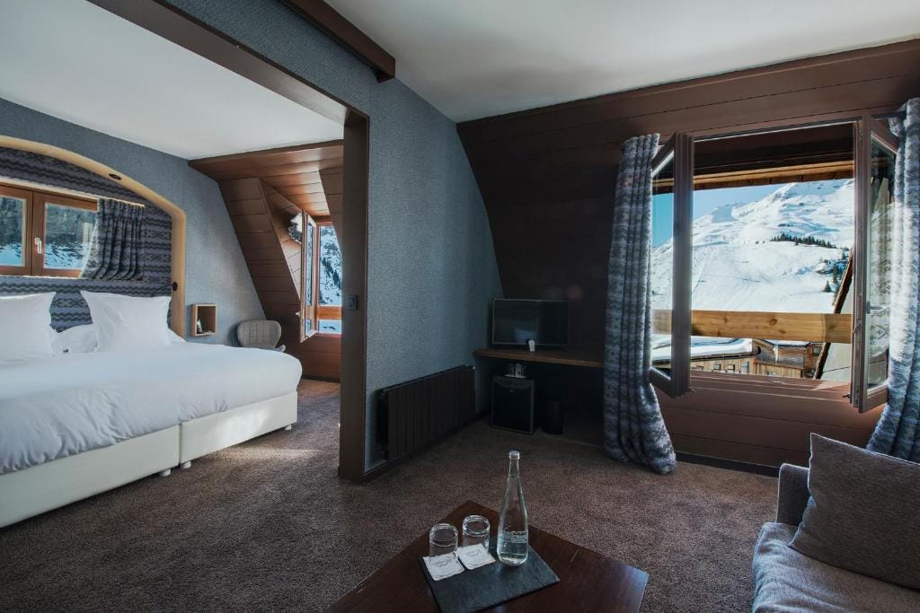 Hôtel des Dromonts by SOWELL COLLECTION — 5