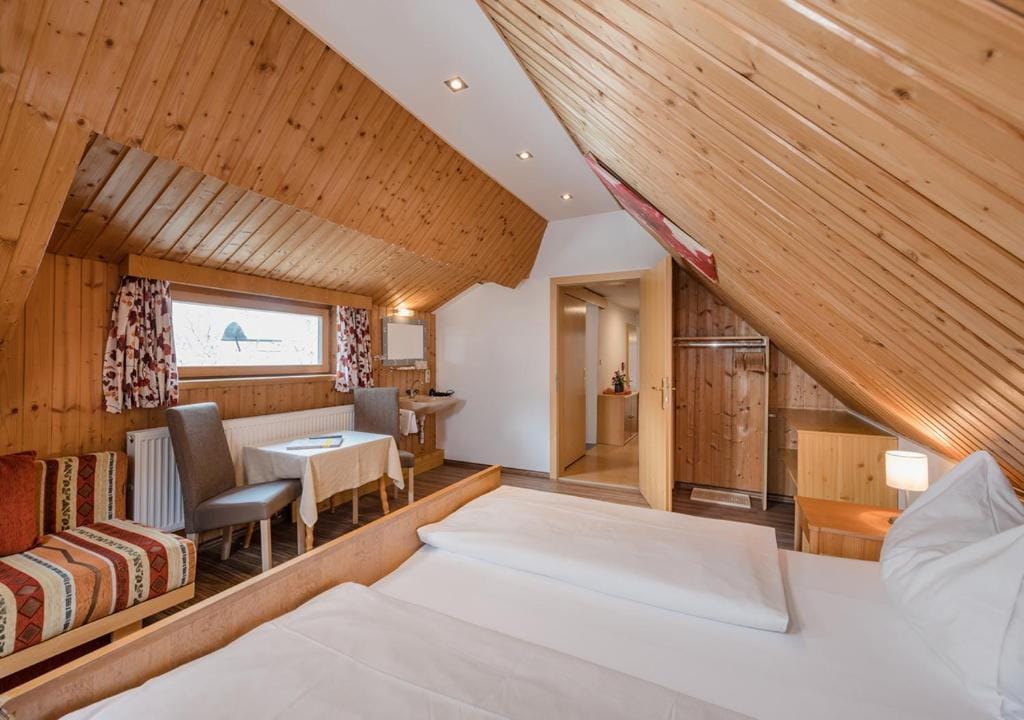 GRUBERS, Hotel Appartments Gastein — 2