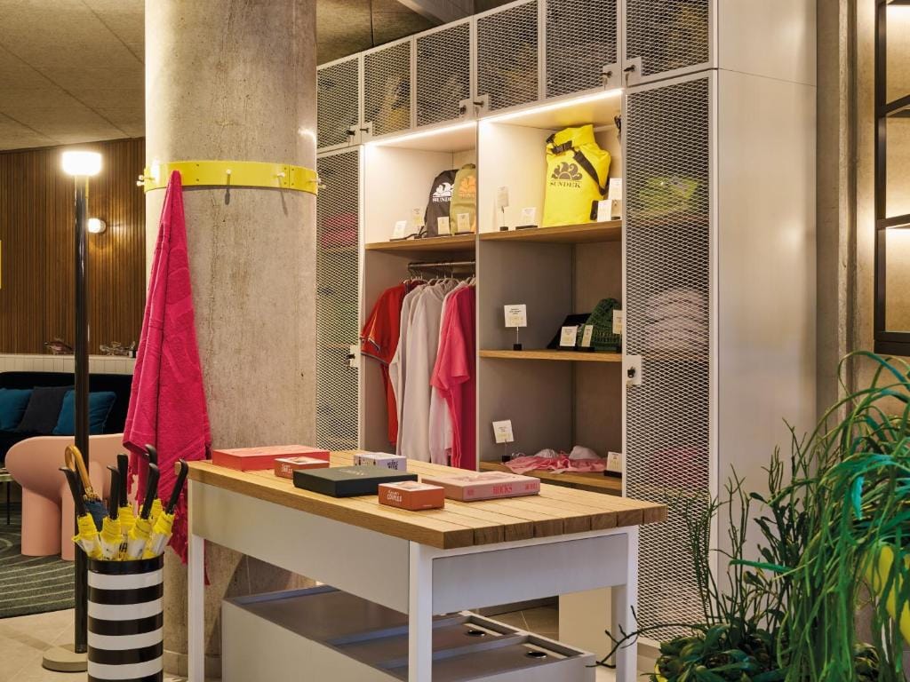 Urban Nature Bad Gastein - Badeschloss — 3