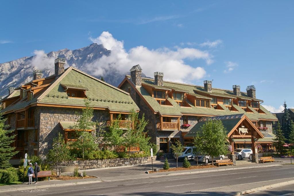 Fox Hotel and Suites — 4