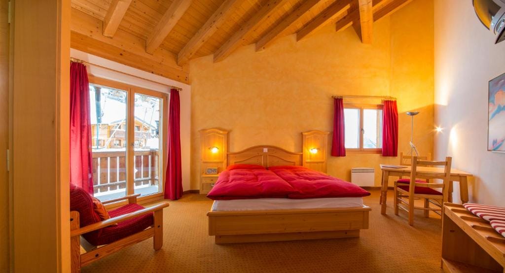 Familienhotel Garni Sporting — 2