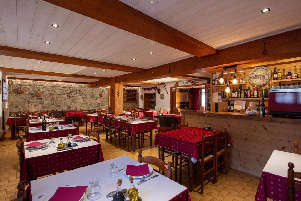 Hôtel Restaurant L'ancienne Auberge — 4