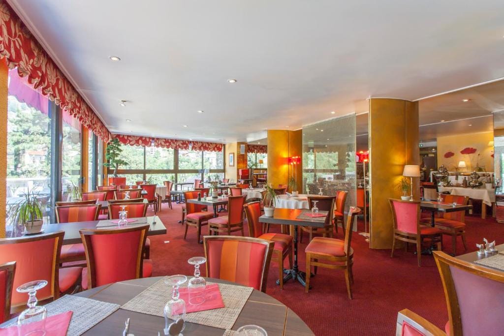 Hôtel Le Verseau — 5