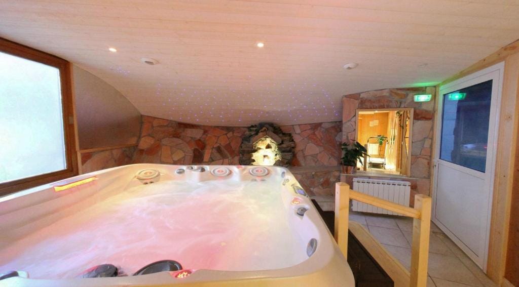 Hotel Les Chalets — 2
