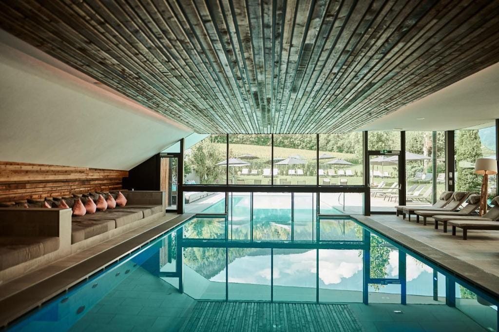 Hotel Petrus — 1