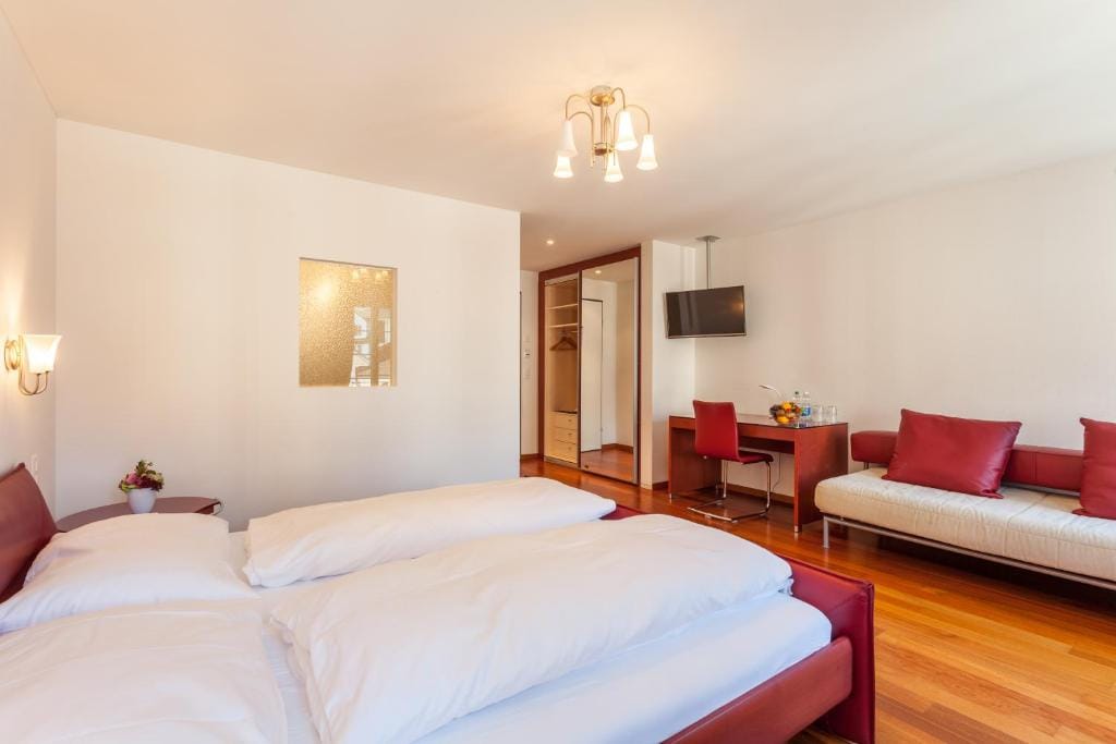 Weisses Rössli Swiss Quality Hotel — 2