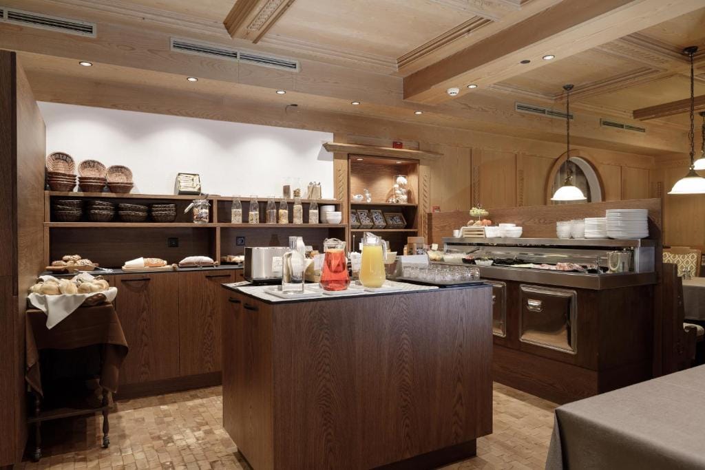 Hotel Bergland — 4