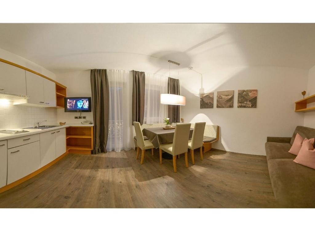 Apparthotel Central — 3