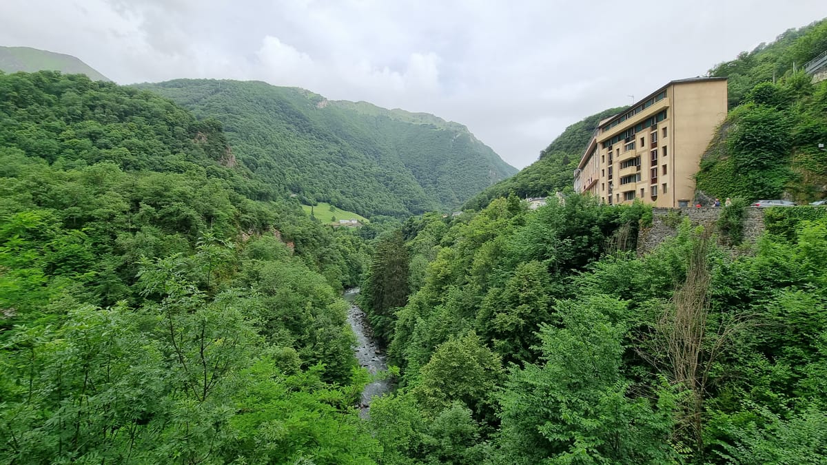 HOTEL ARDIDEN — 4