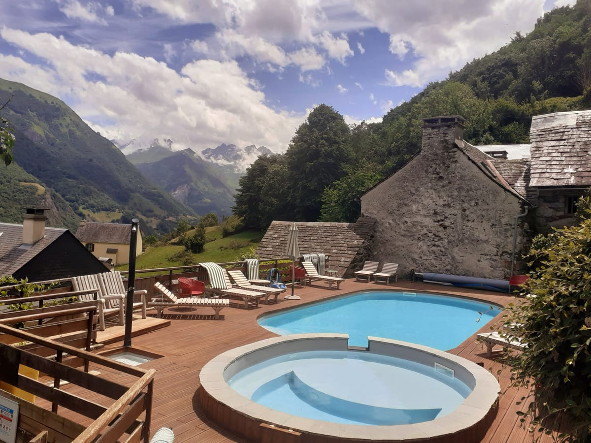 Hôtel et Restaurant La Grange aux Marmottes — 1