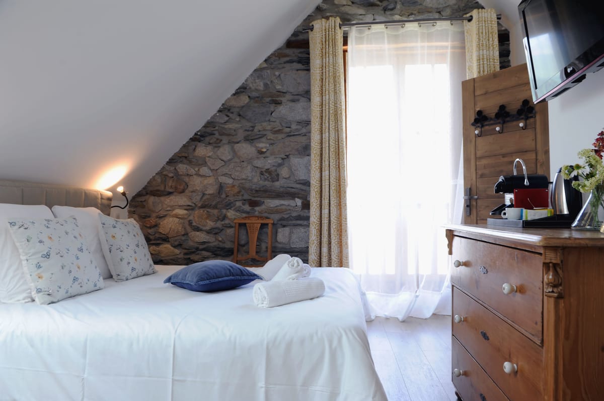 Hôtel et Restaurant La Grange aux Marmottes — 5