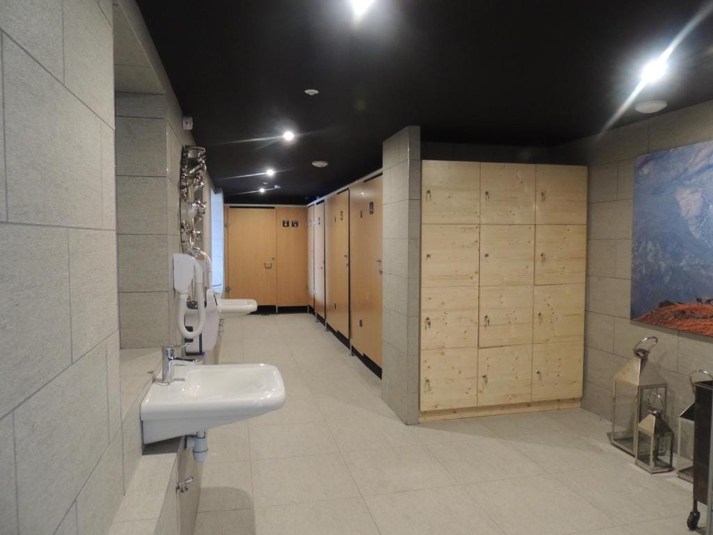 Luxury 2 Bedroom Apartment with view of Mont Blanc — 3
