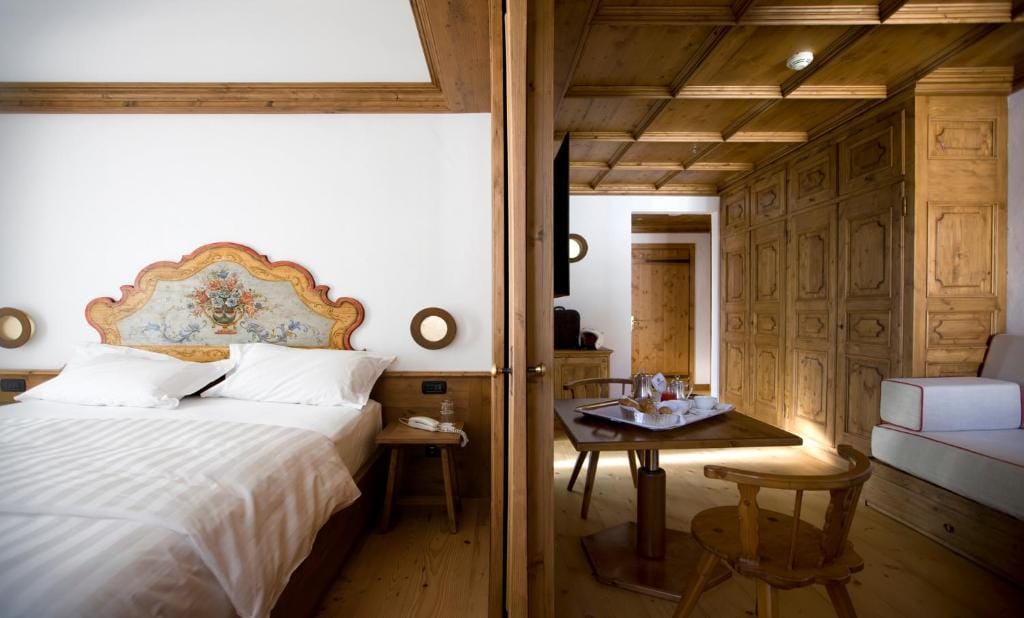 Hotel Cortina — 2