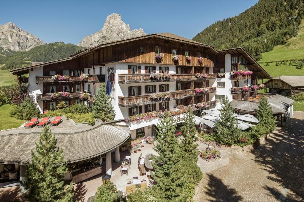 Hotel La Perla: The Leading Hotels of the World — 1
