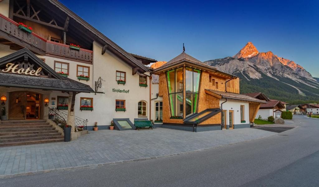 Hotel Tirolerhof - Familotel Zugspitze — 1