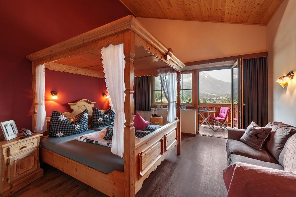 Hotel zum Urviech -Erwachsenenhotel- — 2