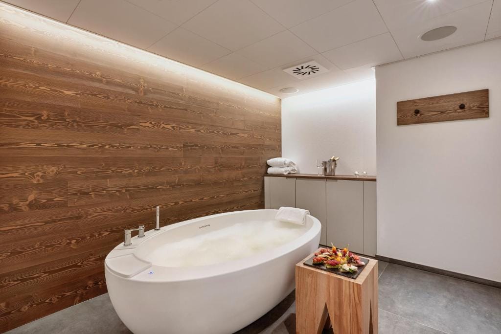 Hotel Regina Titlis, a Trademark Collection by Wyndham — 3