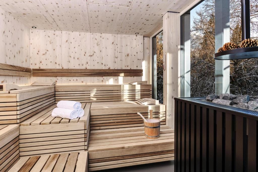 Romantik Hotel Schweizerhof & Spa Flims — 3
