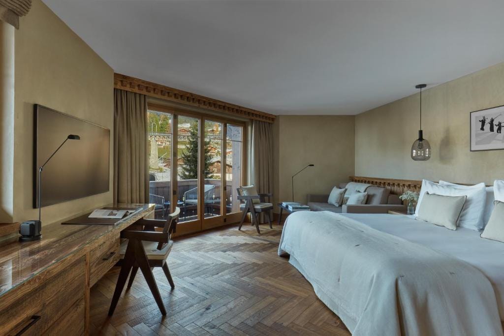 Miiro The Mansard — 4