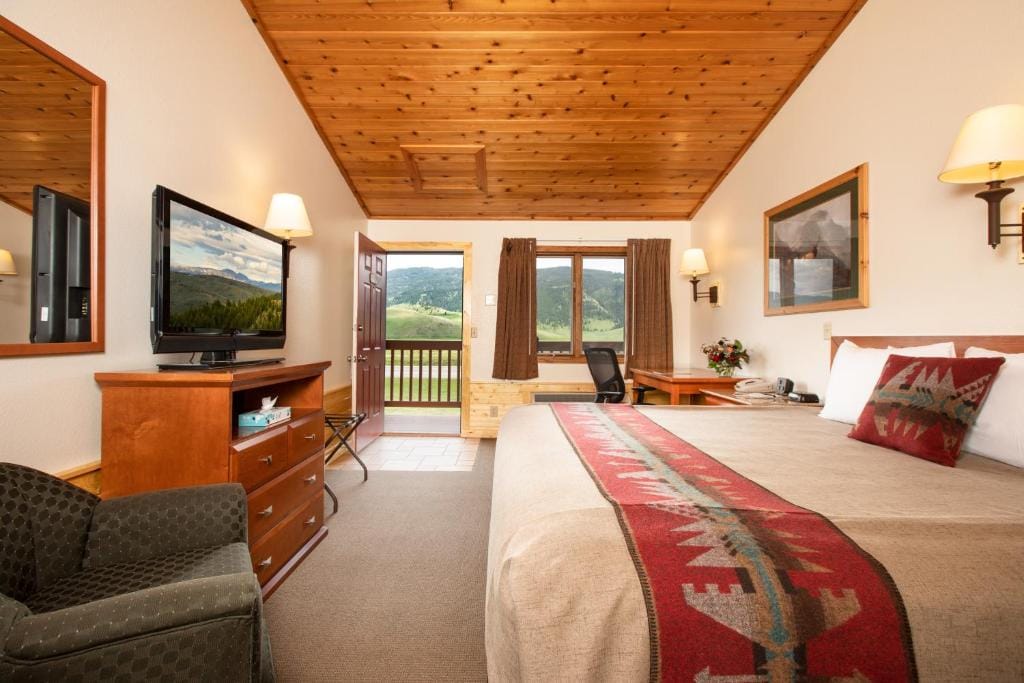 Flat Creek Inn — 2