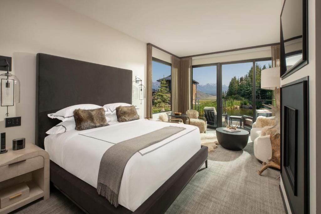 Hotel Yellowstone at Jackson Hole — 2