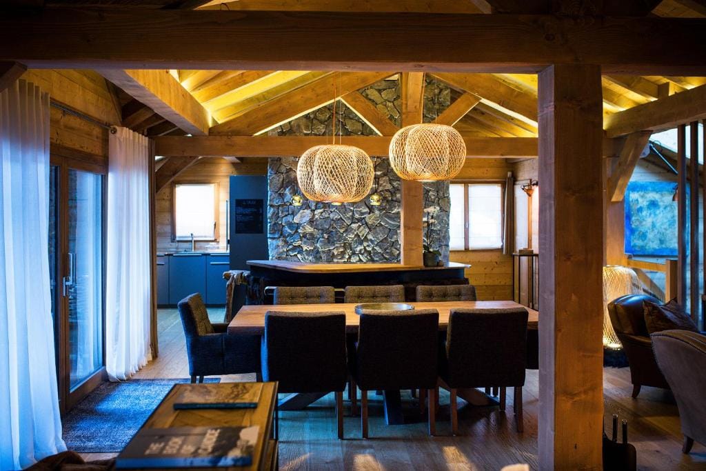 Au Coeur du Village — 5