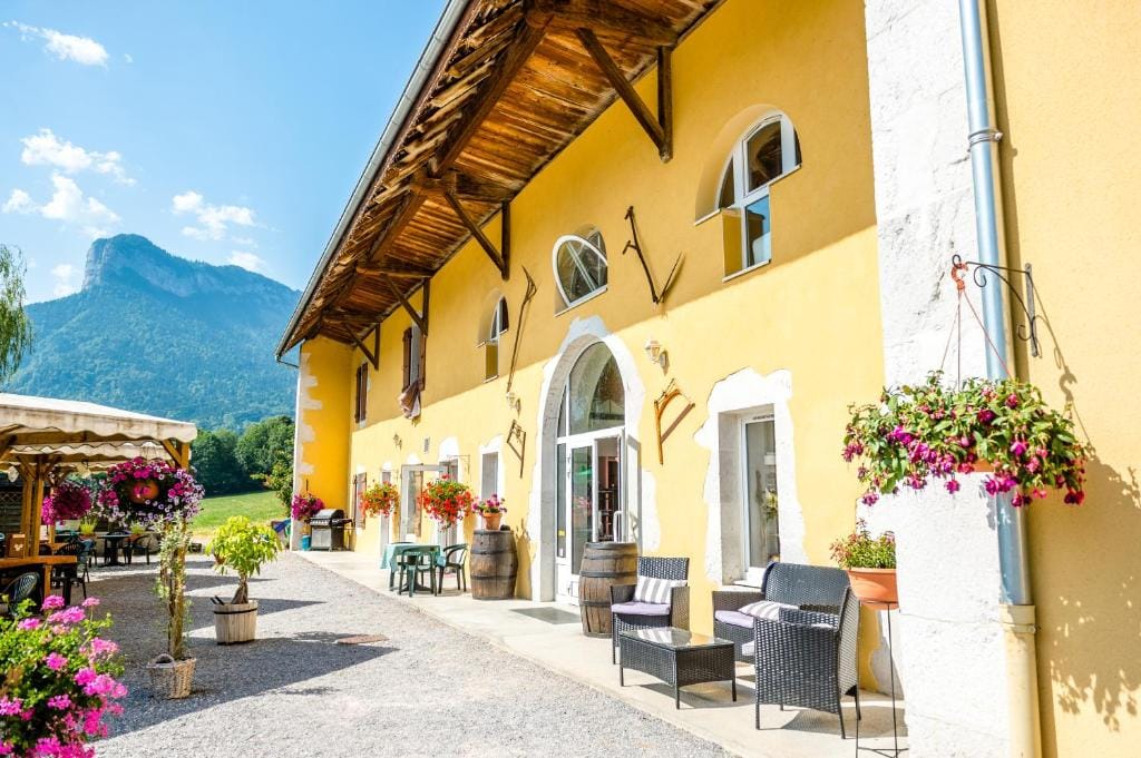 Auberge de Pontgibaud — 1