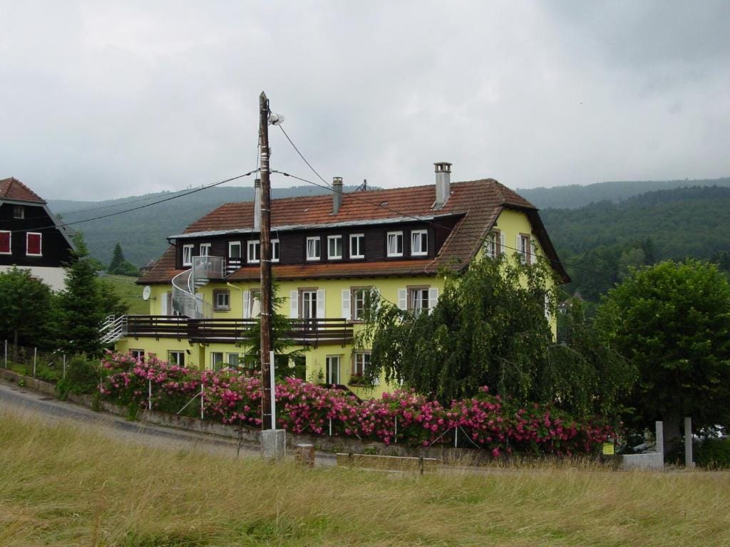 Hôtel Marchal — 2