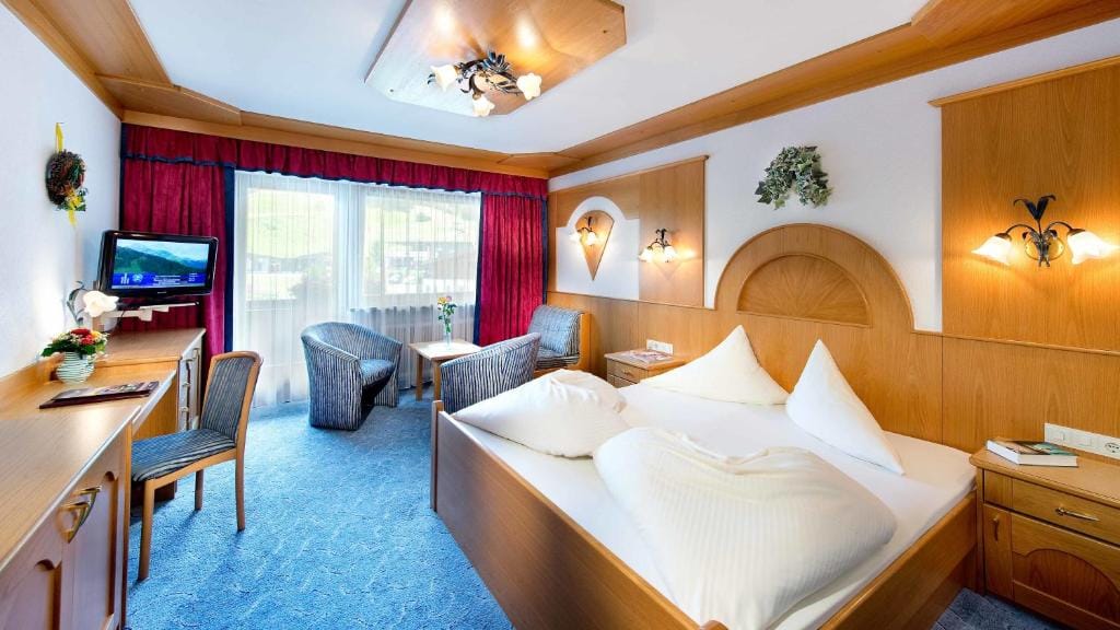 Hotel Bergland — 2