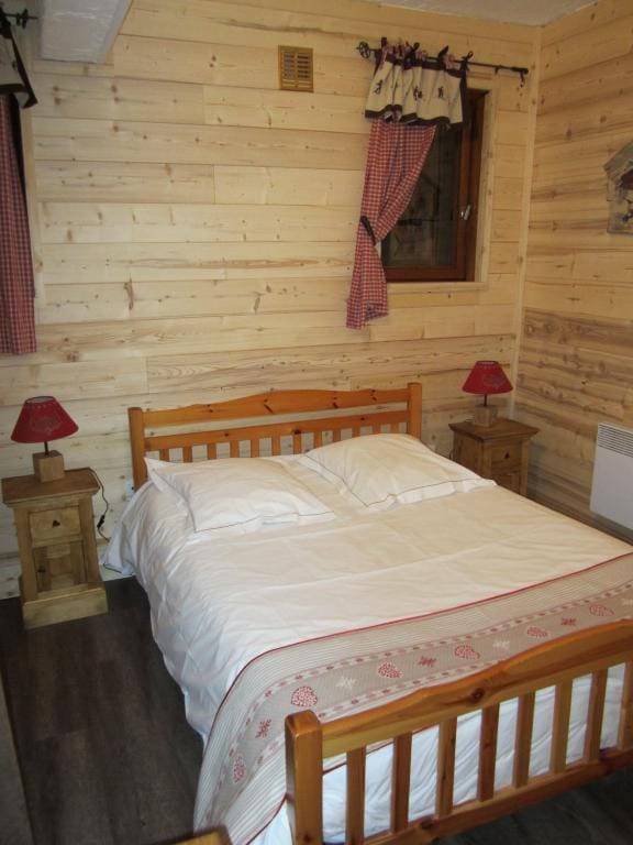 Hôtel Chalet Le Caribou — 2
