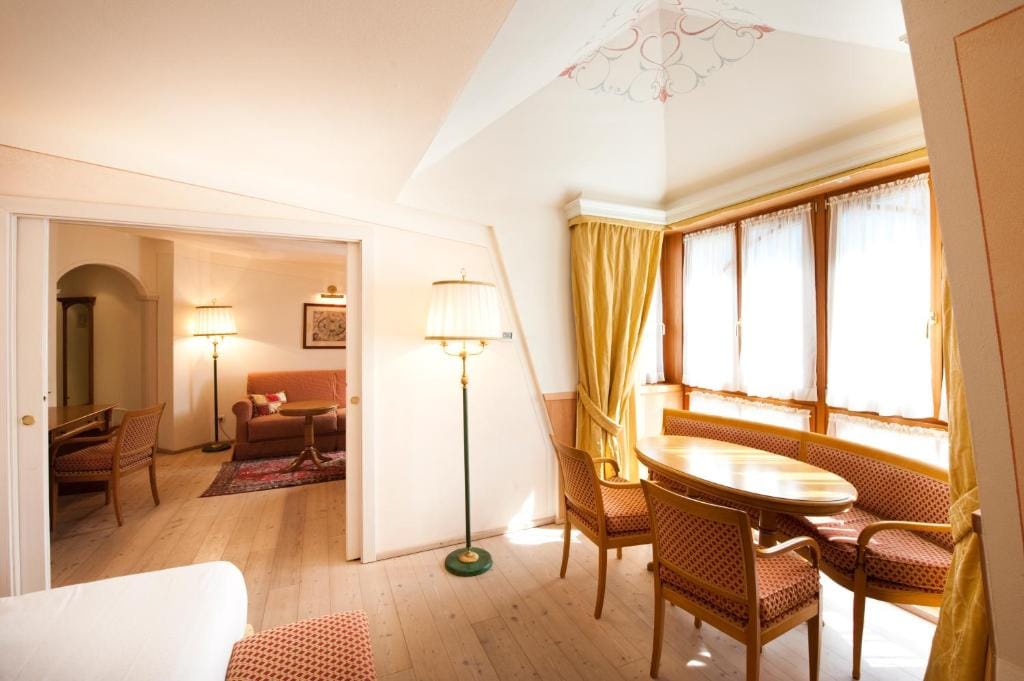 Alpen Suite Hotel — 2