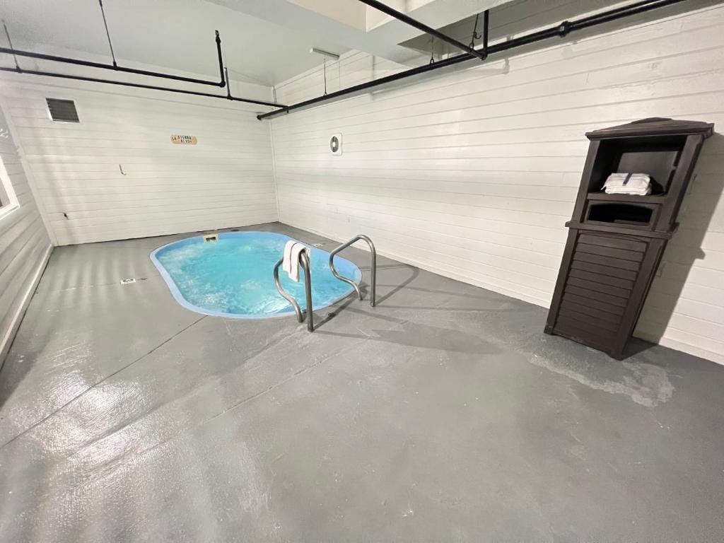 SureStay Plus Hotel by Best Western Mammoth Lakes — 4