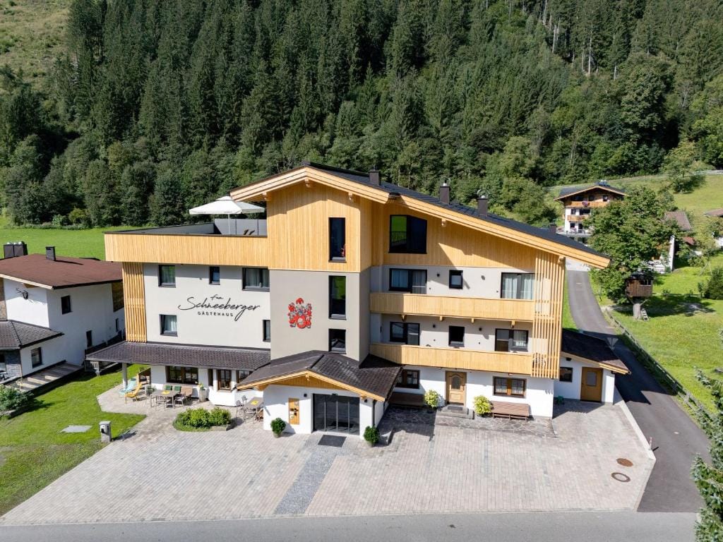 Gästehaus Schneeberger — 5