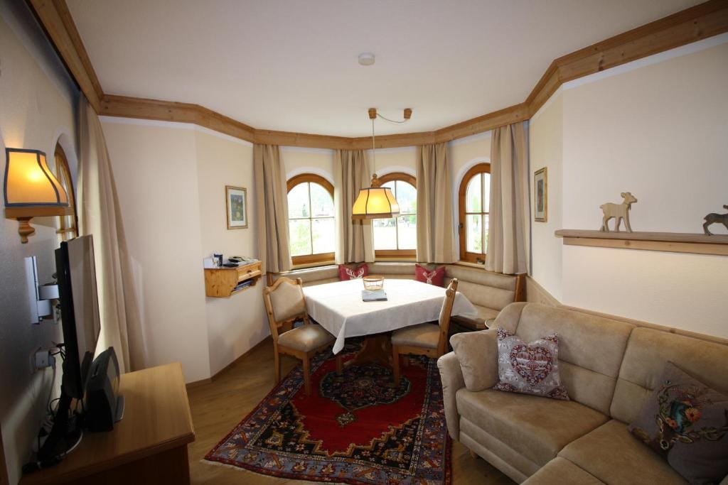 Vronis Waldhaus ADULTS ONLY — 5