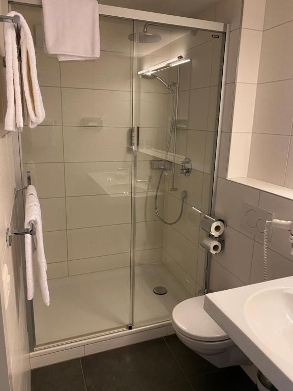 Hotel Sherlock Holmes "nur 200 m zur Gondelbahn Hasliberg" — 3