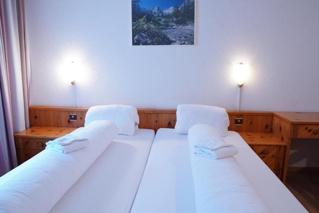 Hotel Schiffahrt — 2