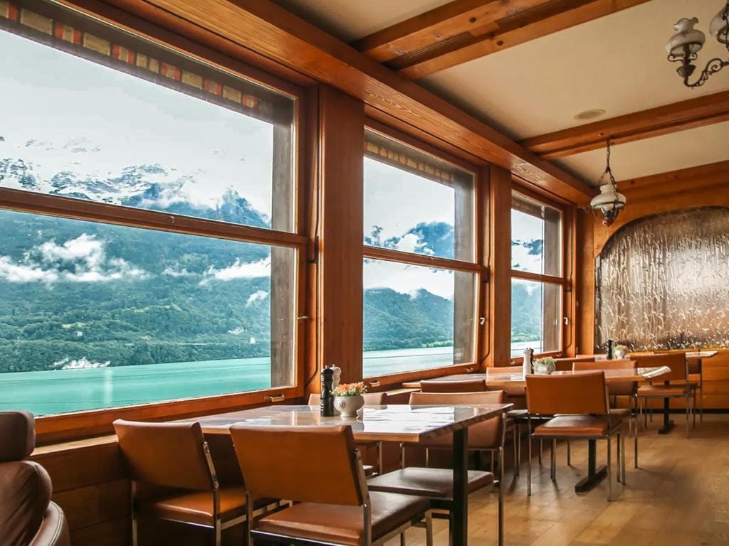 Hotel ORA Lakeview bei Interlaken — 4