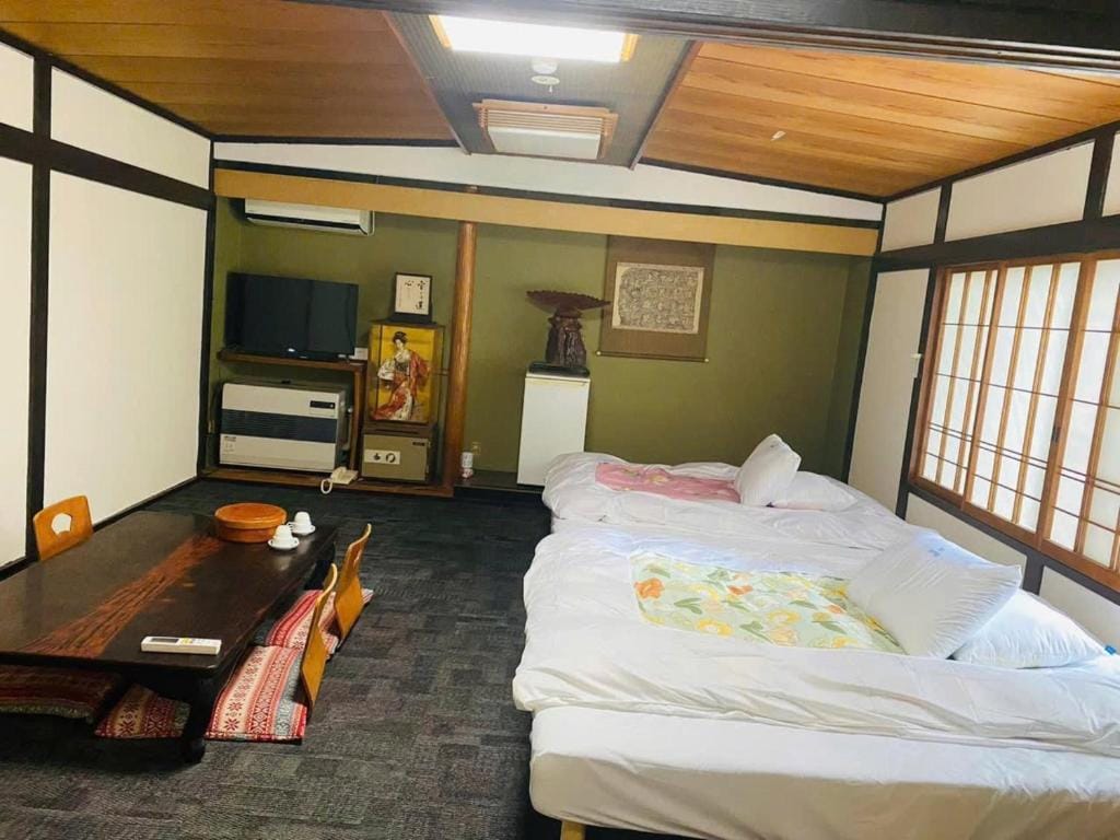 RB HOTEL Dakeonsen — 2