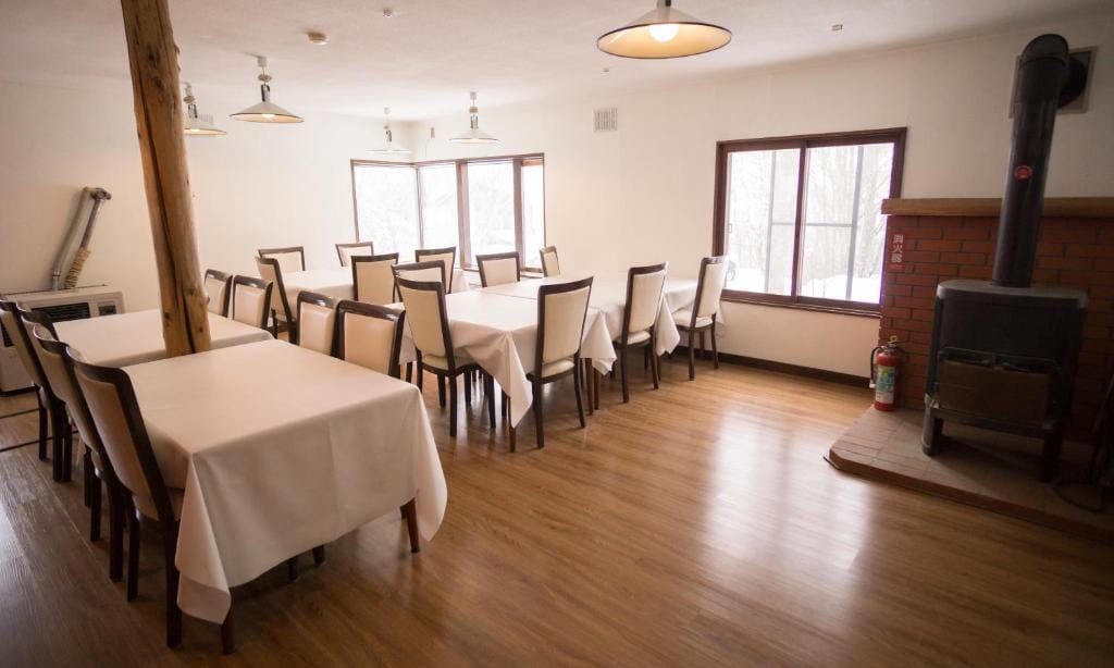 Annupuri Mountain View Lodge — 4