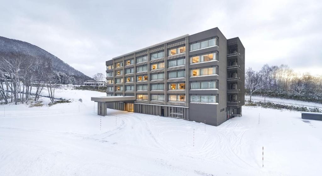 Hinode Hills Niseko Village — 4