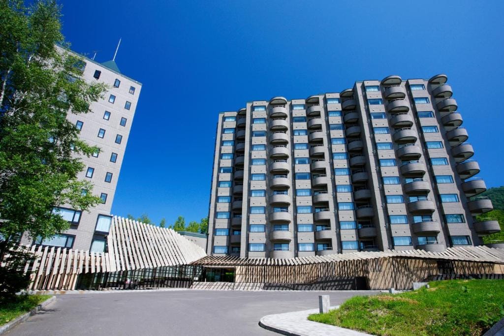 One Niseko Resort Towers — 2