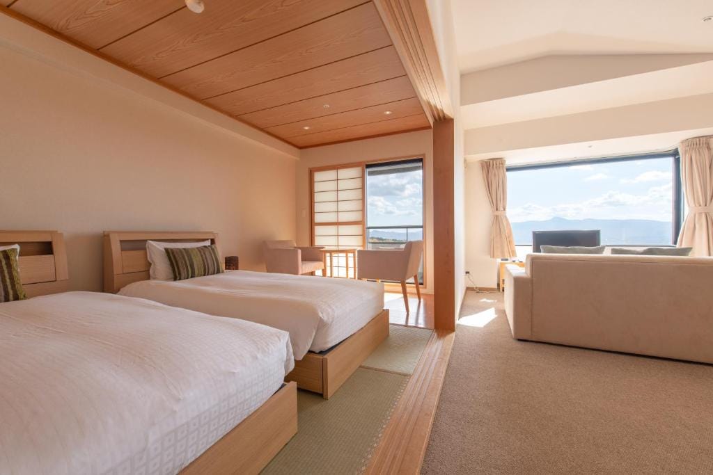 One Niseko Resort Towers — 4