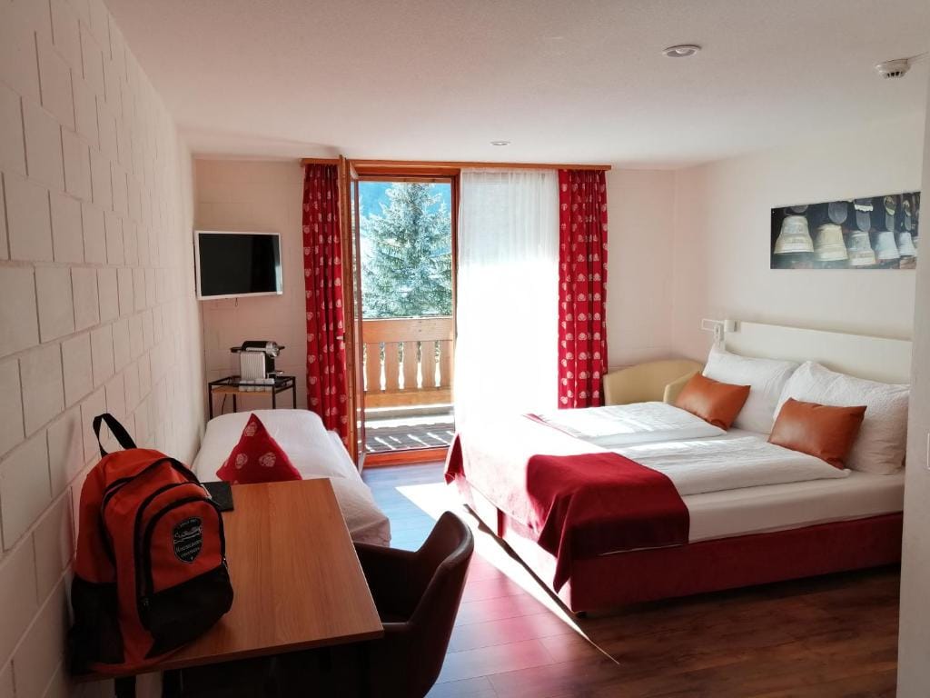 Hotel Restaurant Knobelboden — 2