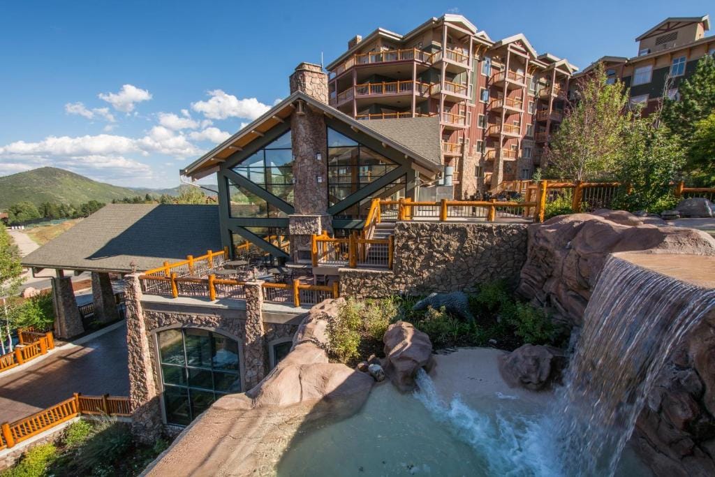 Canyons Village Condos by All Seasons Resort Lodging — 4